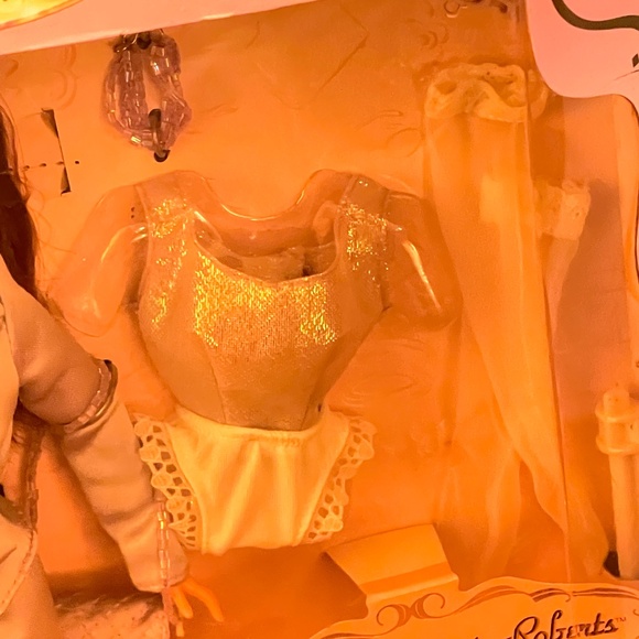 Barbie Millicent Roberts Collection Limited Edition Perfectly Suited Doll READ - Picture 9 of 15